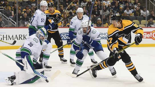 Final: Penguins 5, Canucks 4 taken at PPG Paints Arena (Live coverage)